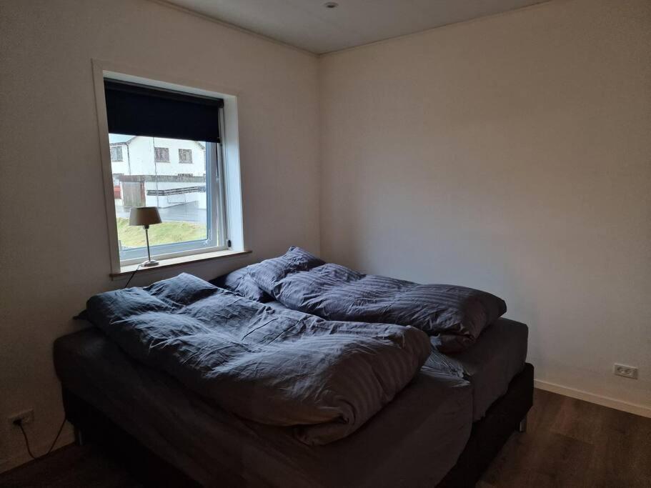 New Flat With Hot Tub - No3 Apartment Oyndarfjordur Ngoại thất bức ảnh